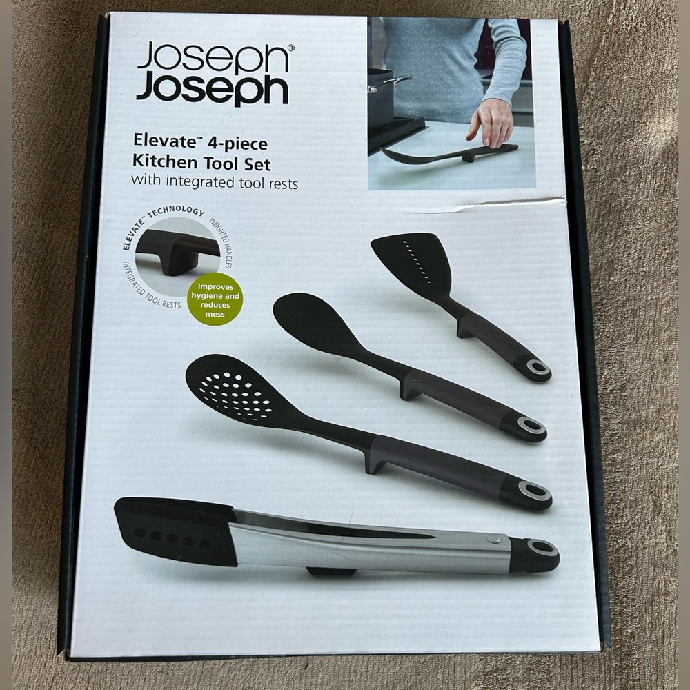 NIB JOSEPH JOSEPH Elevate 4-piece Kitchen Tool Set